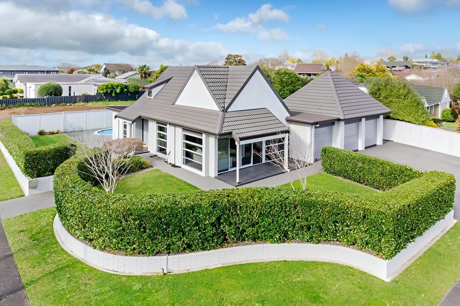 Summer Holiday 4 Bedrooms House In Hamilton With Pool And Spa Eksteriør bilde