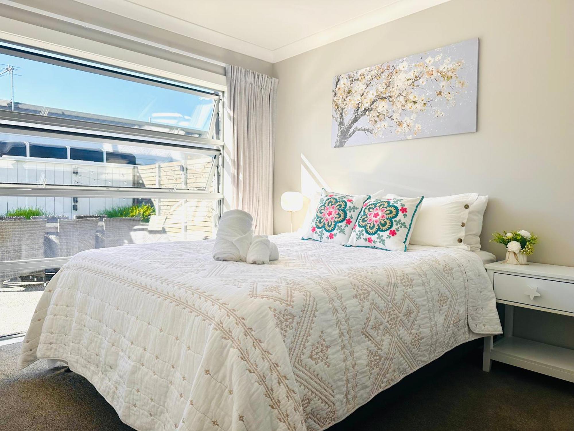 Summer Holiday 4 Bedrooms House In Hamilton With Pool And Spa Eksteriør bilde